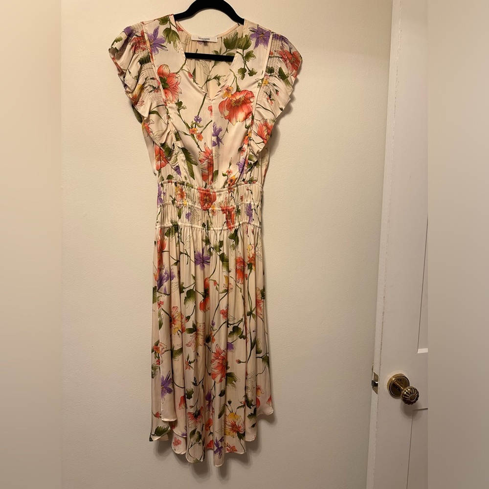 Women’s XS Midi Dress